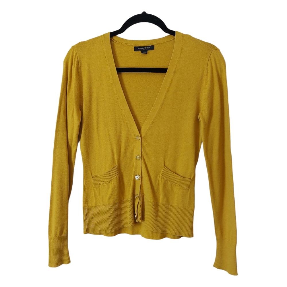 *Banana Republic Mustard VNeck Button Cardigan Long Sleeve Front Pockets Cottage